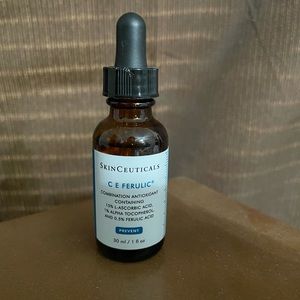 SkinCeuticals vitamin c + ferulic acid serum